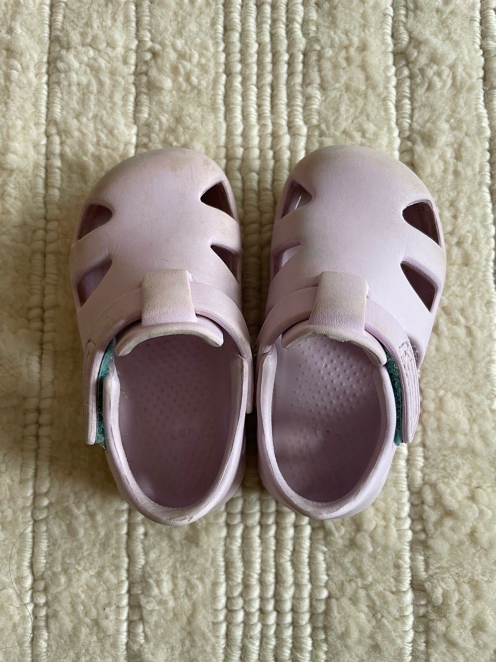Ten Little Splash Sandals, Size 7, Lavender